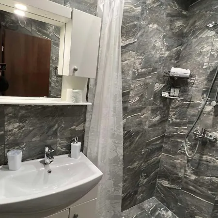 Apartament комфорт 2 близо до летището *