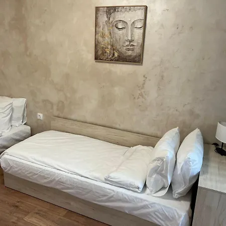 комфорт 2 близо до летището Sofia