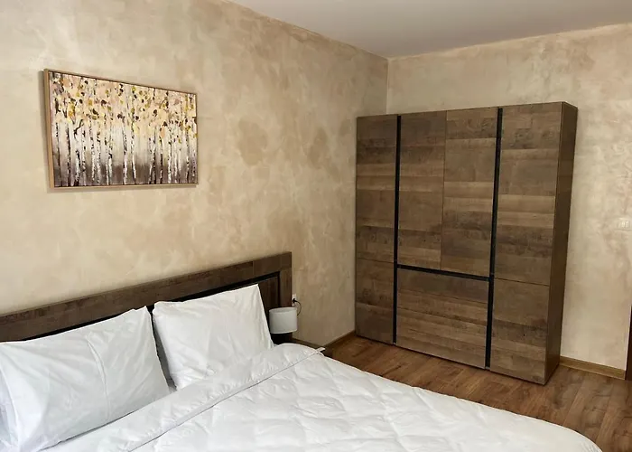 комфорт 2 близо до летището *