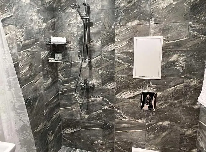 комфорт 2 близо до летището *