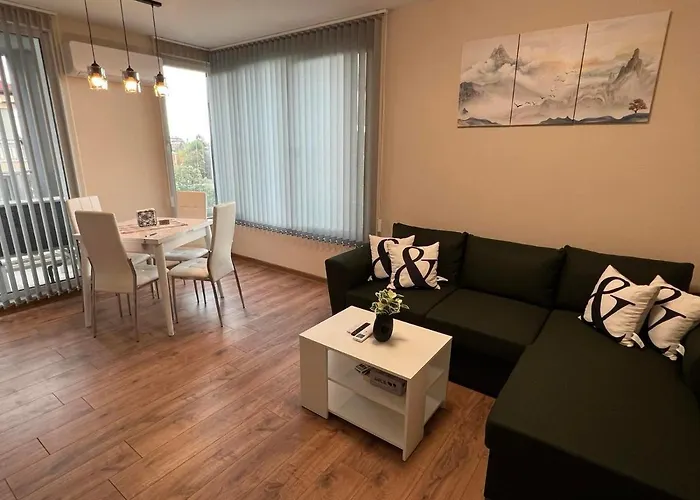 комфорт 2 близо до летището *